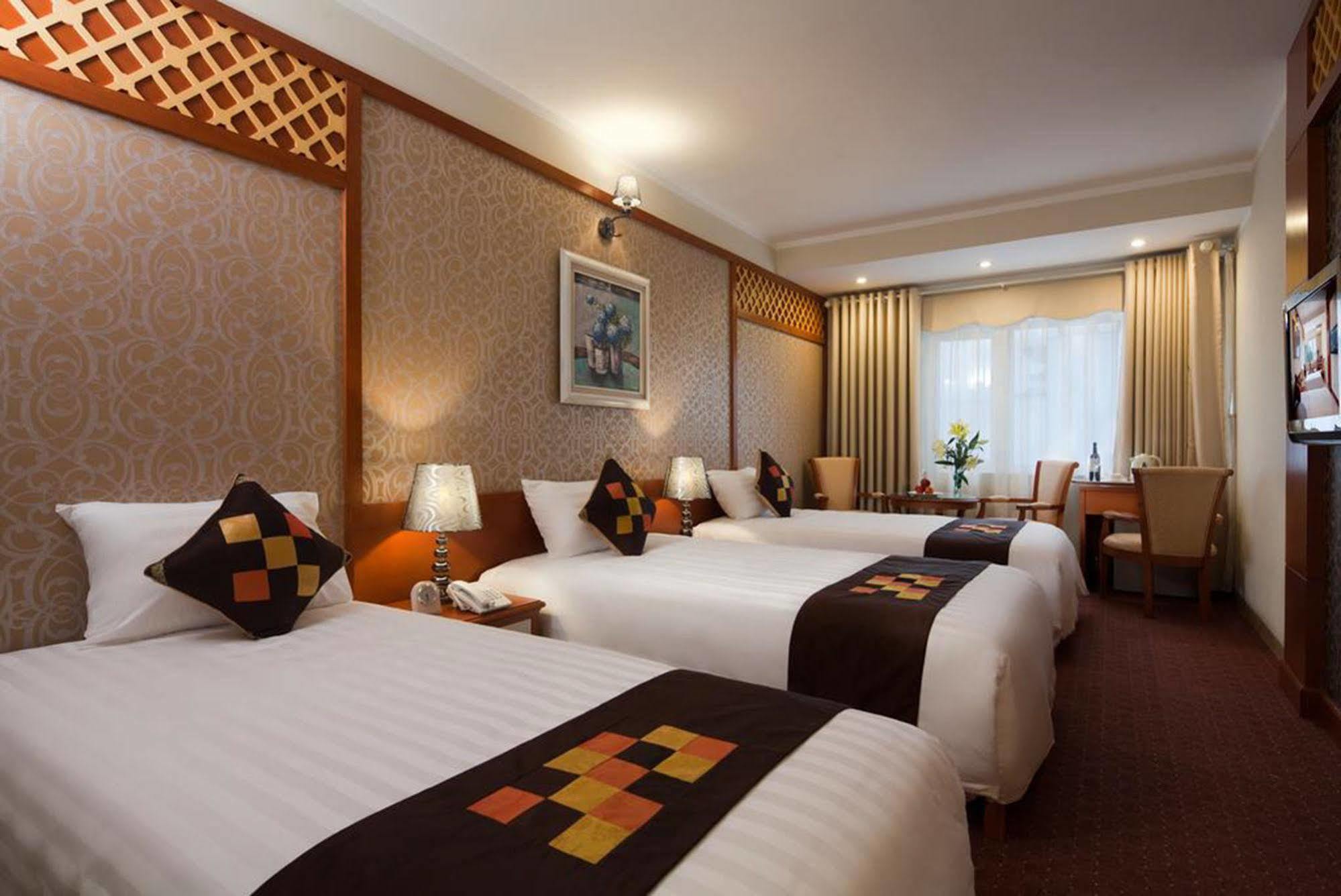 A25 Hotel - 23 Quan Thanh Ханой Экстерьер фото